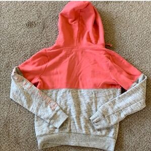 women’s hollister zip up hoodie